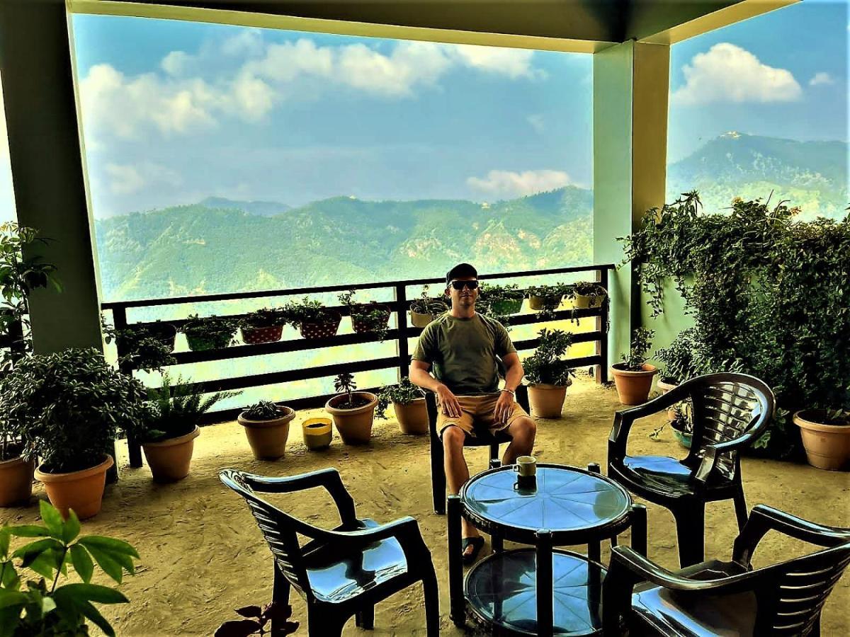 Mountain And Peace Homestay